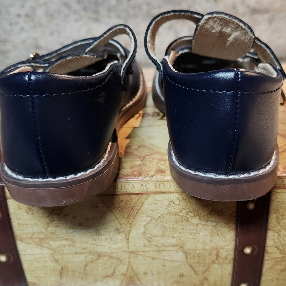 Shoes - Picture 3 of 3